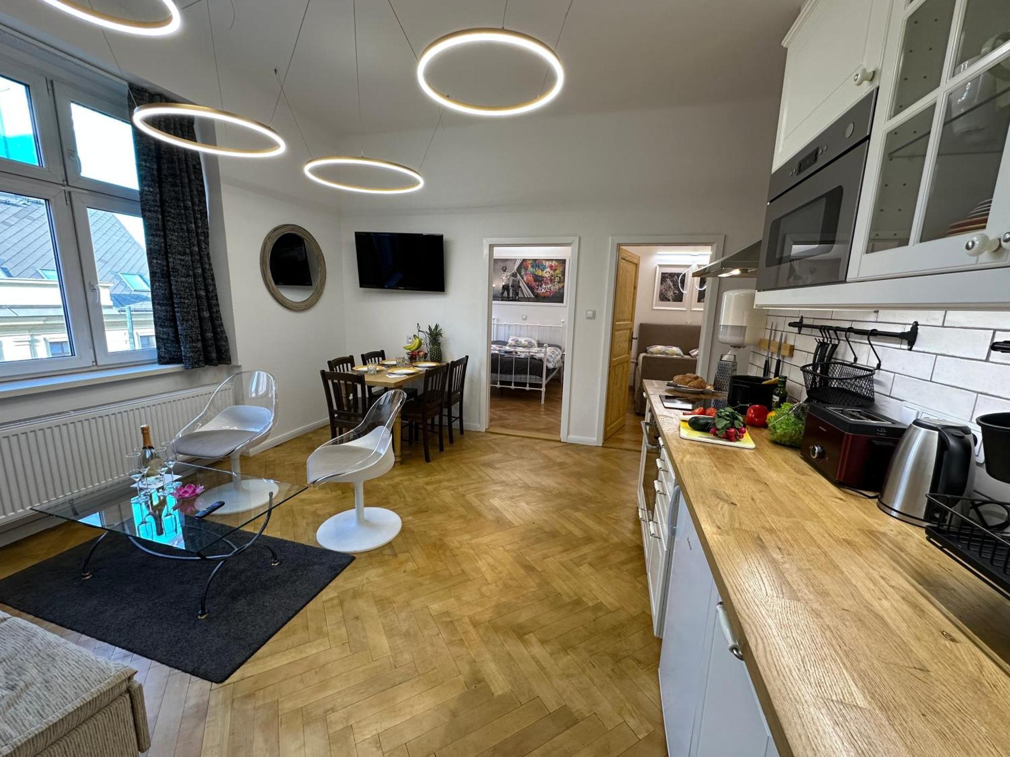 Karlin Oasis 2-Bedroom Apartment Praga Exterior foto