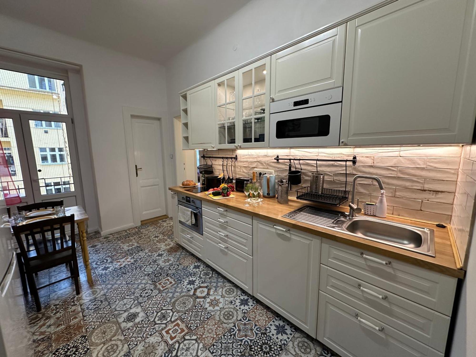 Karlin Oasis 2-Bedroom Apartment Praga Exterior foto